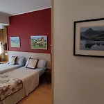 Escartin Guest house 3*