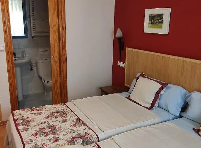 Escartin Pensionat 3*