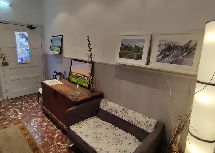 Pensionat Escartin 3*