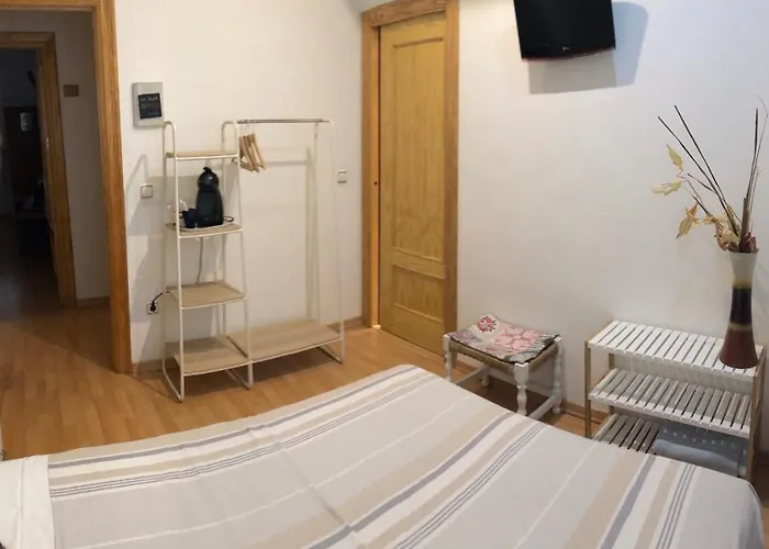 Escartin Pensionat 3*